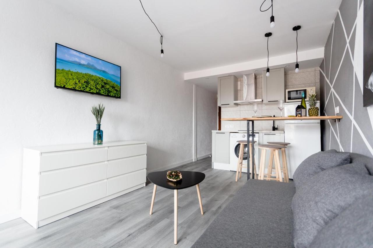Modern Studio With See And City View Benidorm Exterior photo