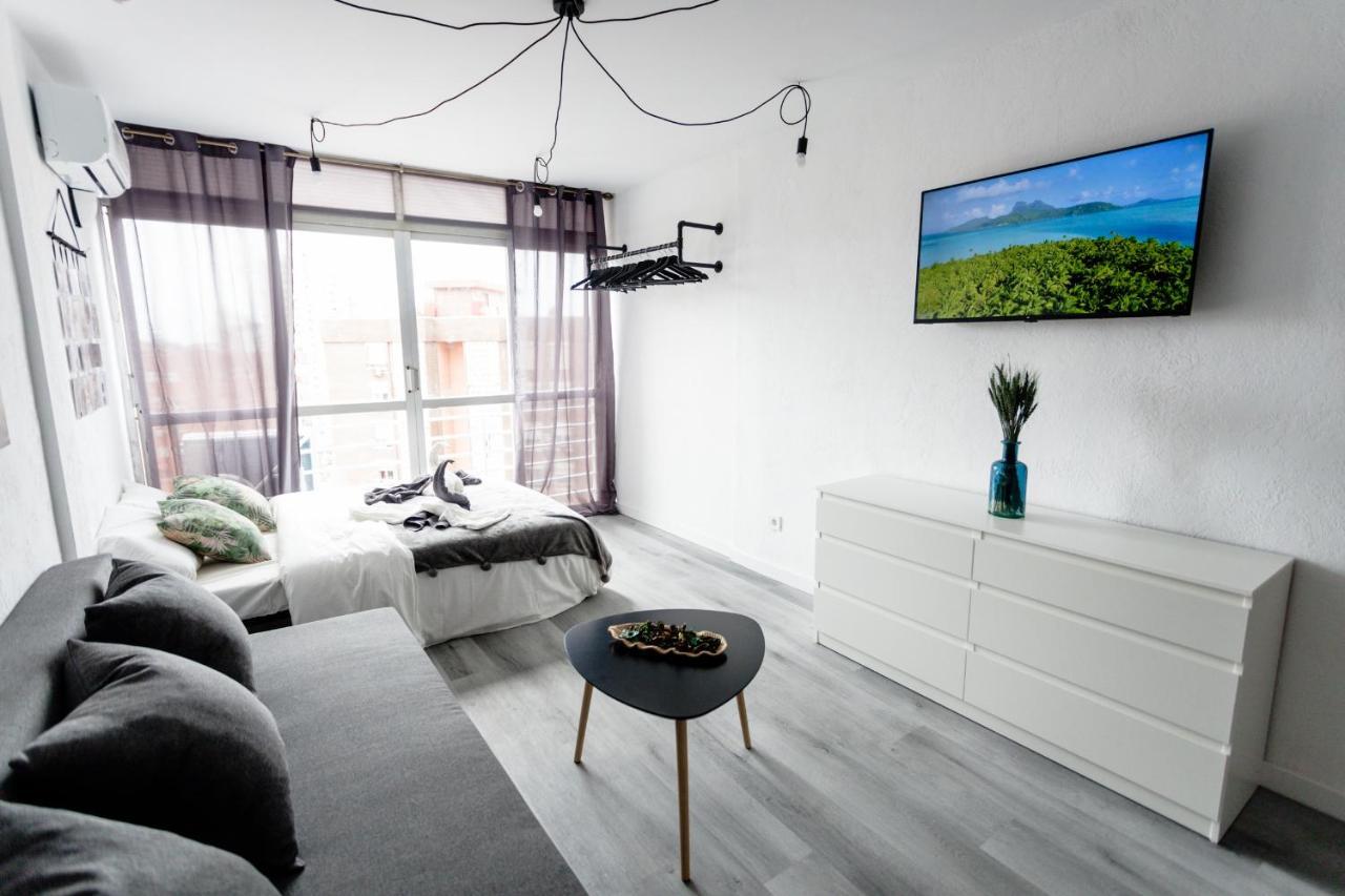 Modern Studio With See And City View Benidorm Exterior photo